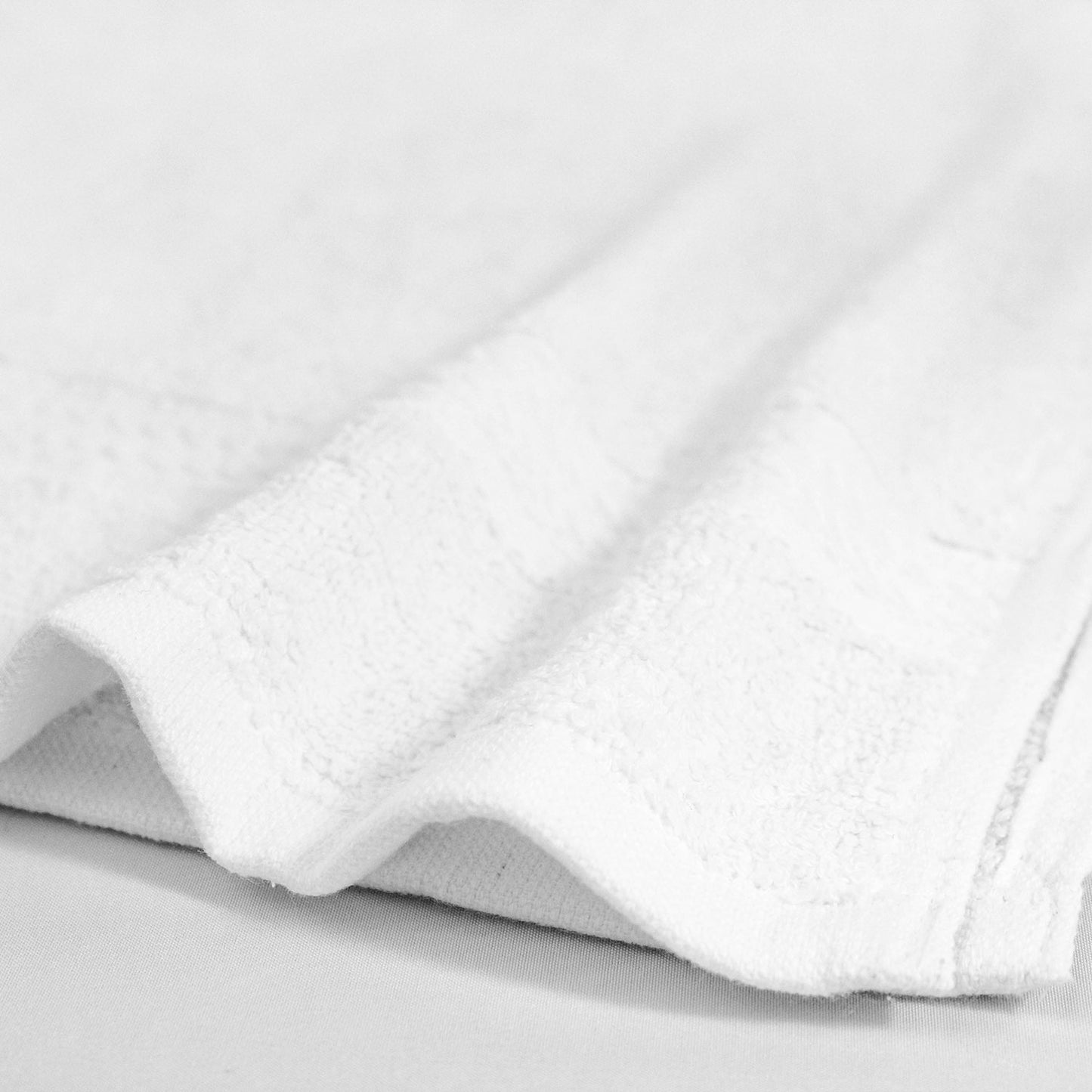 16x27 Premium White Hand Towel 4lbs/dz