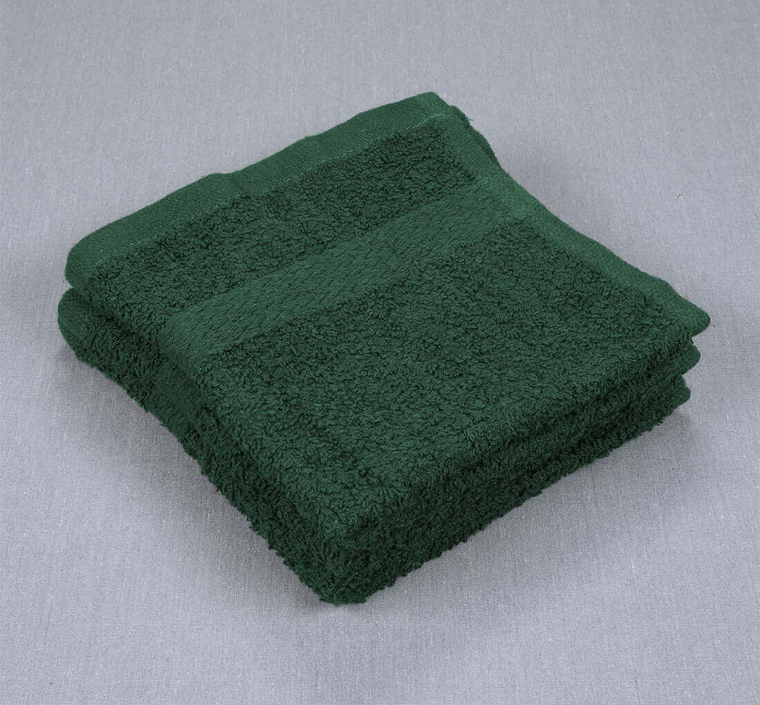 https://wholesaletowel.com/cdn/shop/products/12x12-Washcloth-Hunter-Green.jpg?v=1685565371&width=1445