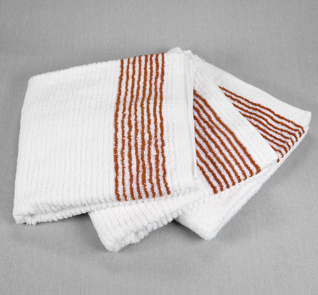 https://wholesaletowel.com/cdn/shop/products/22x44-8-red-stripe-towels.jpg?v=1685995836&width=1445