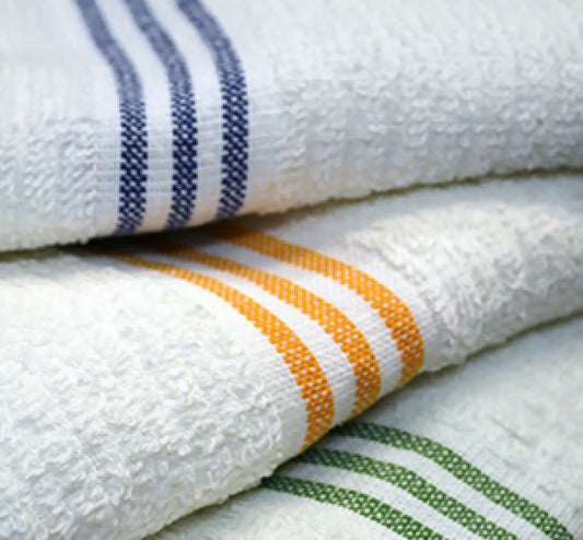 Oxford Three Stripe 30x60 White Ribbed Pool Towels